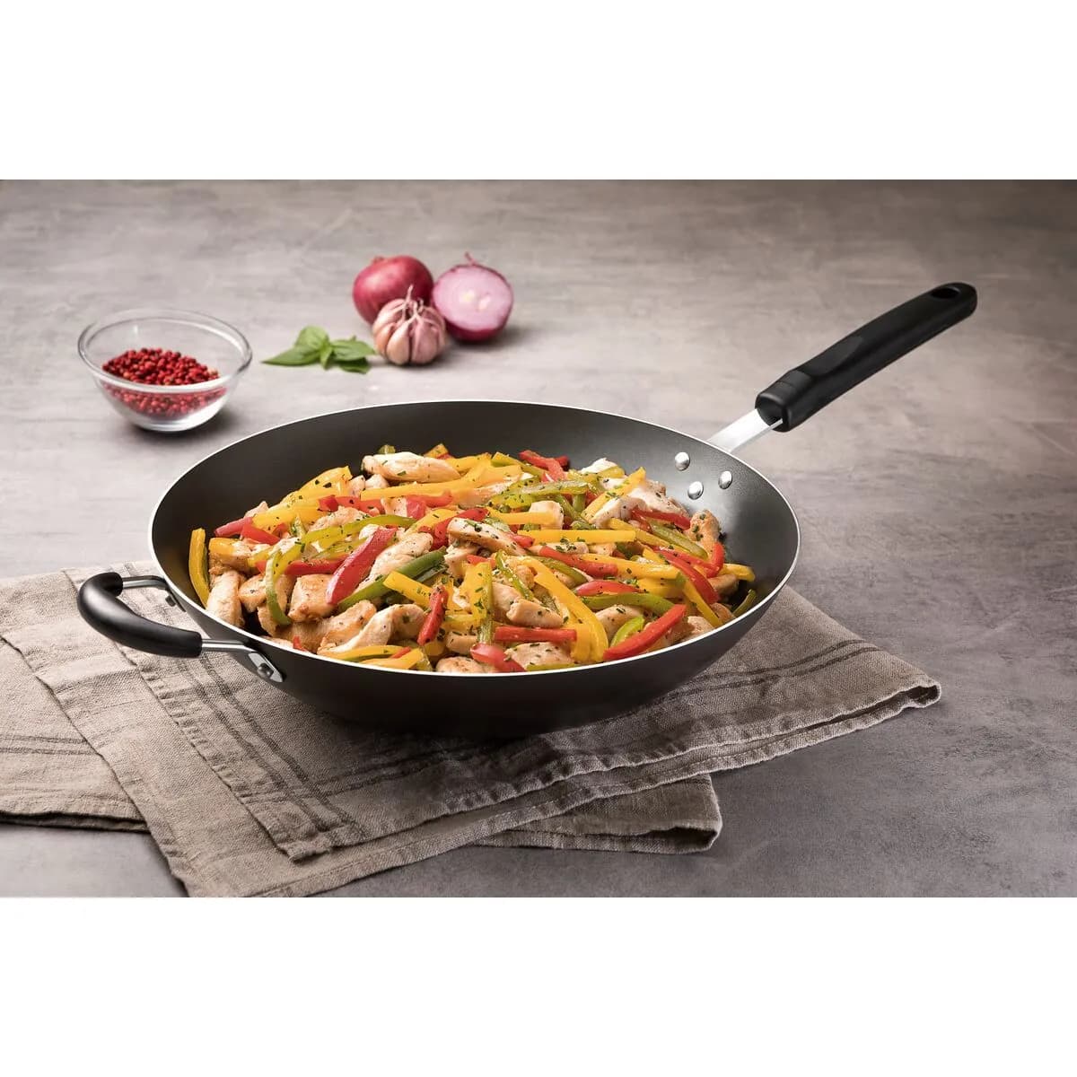 Sarten Wok Tramontina Antiadherente 36 Cm — imagen 2 de 4