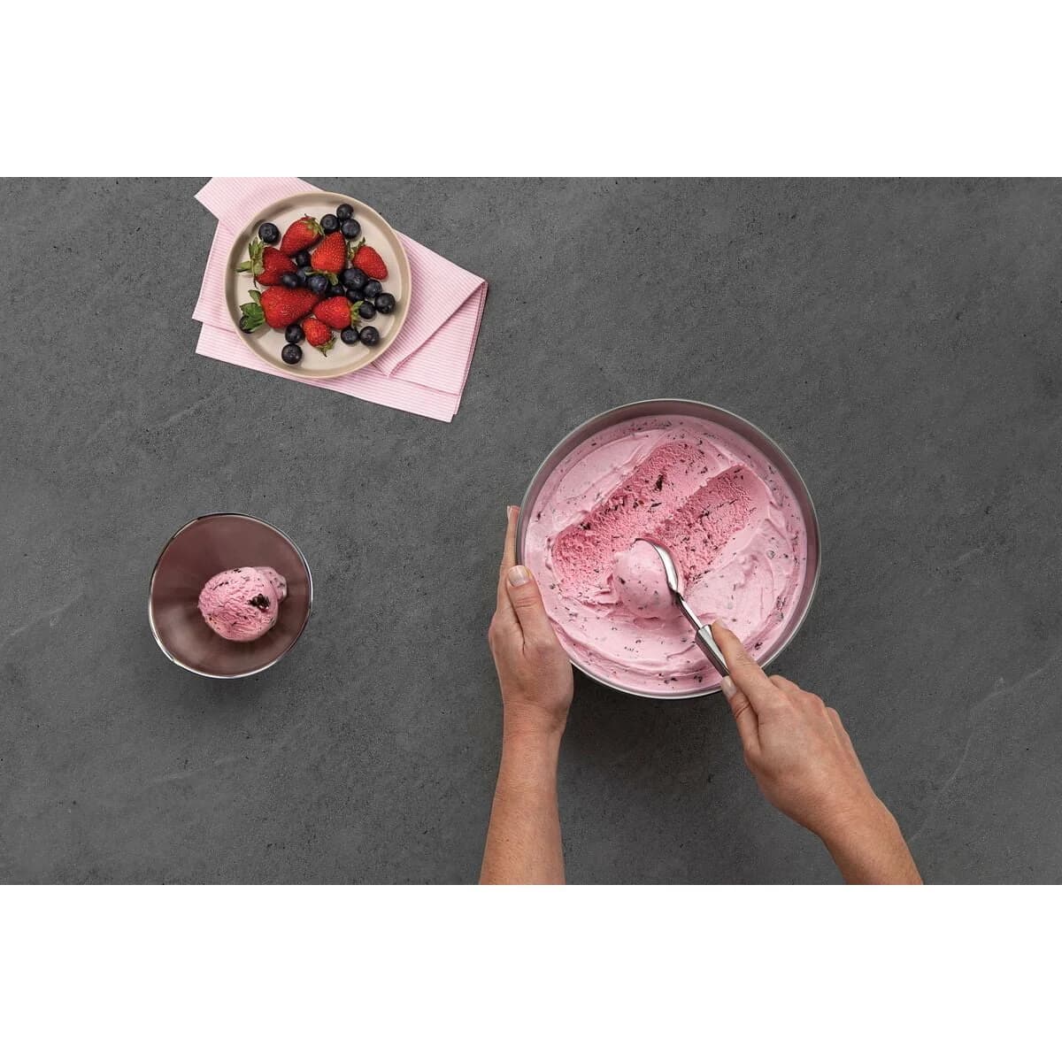 Cuchara para helado Tramontina Marffim de acero inoxidable 21 cm — imagen 4 de 4