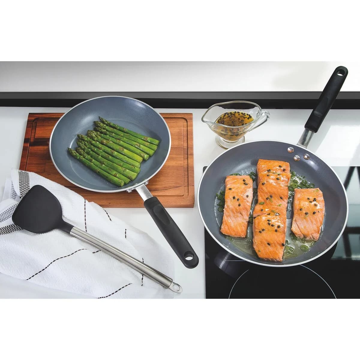 Sartén con revestimiento cerámico Tramontina Profissional de aluminio 28 cm 2 L — imagen 4 de 4