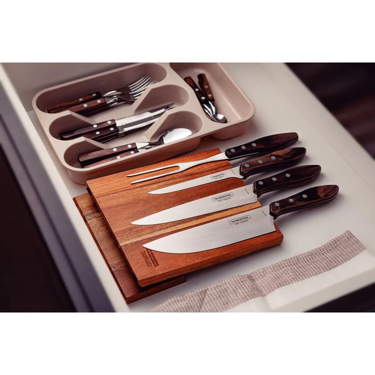Juego para asado con soporte magnético marrón Tramontina Polywood 5 piezas — imagen 5 de 5