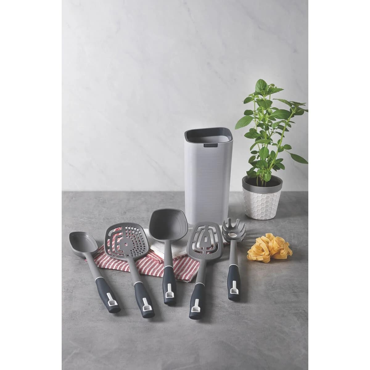 Juego de utensilios Tramontina Verano de nylon con soporte 6 piezas ónix — imagen 5 de 5