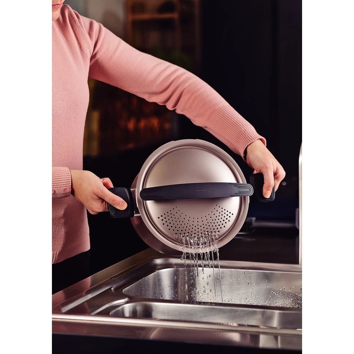 Olla Pasta Tramontina Milazzo Antiadherente 22 CM 5,70 Lts — imagen 6 de 10