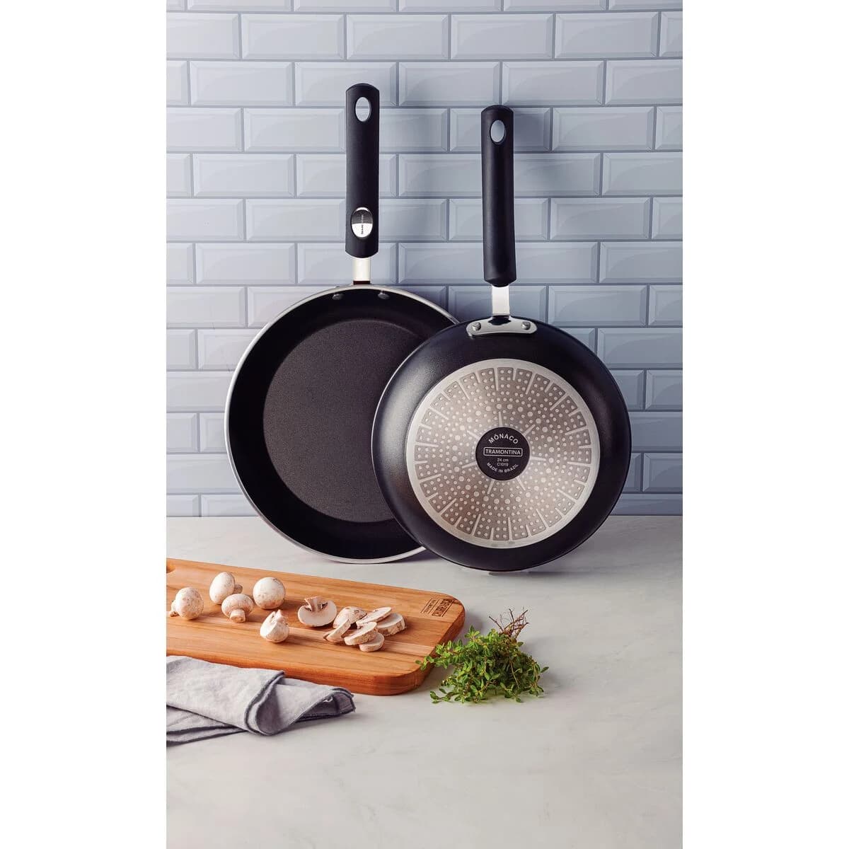 Sartén Tramontina Mônaco Induction antiadherente 26 cm 2 L para inducción — imagen 4 de 5