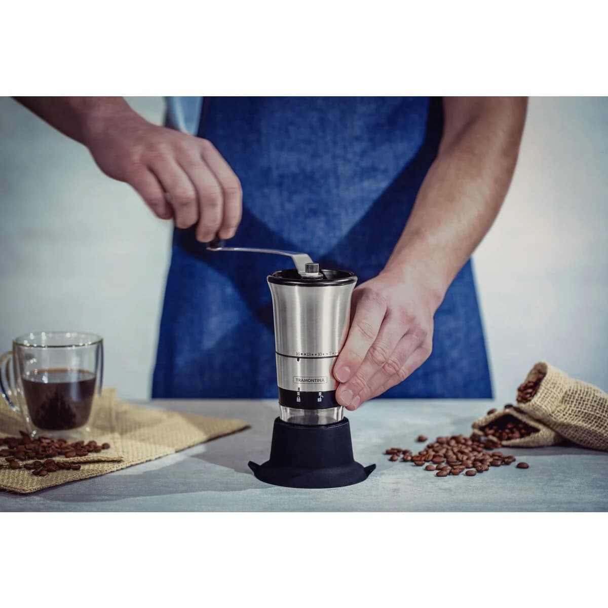 Molinillo manual para café de acero inoxidable Tramontina Chá e Café 16 ajustes 55 g — imagen 6 de 7