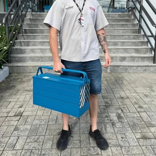Caja de herramientas metálica Tramontina Master 7 compartimientos azul — imagen 7 de 8