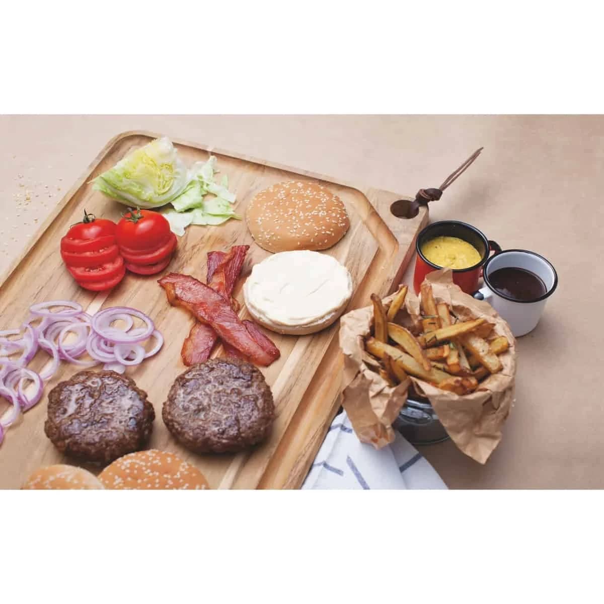 Tabla rectangular para asado Tramontina Churrasco de madera 49 x 28 cm — imagen 2 de 4