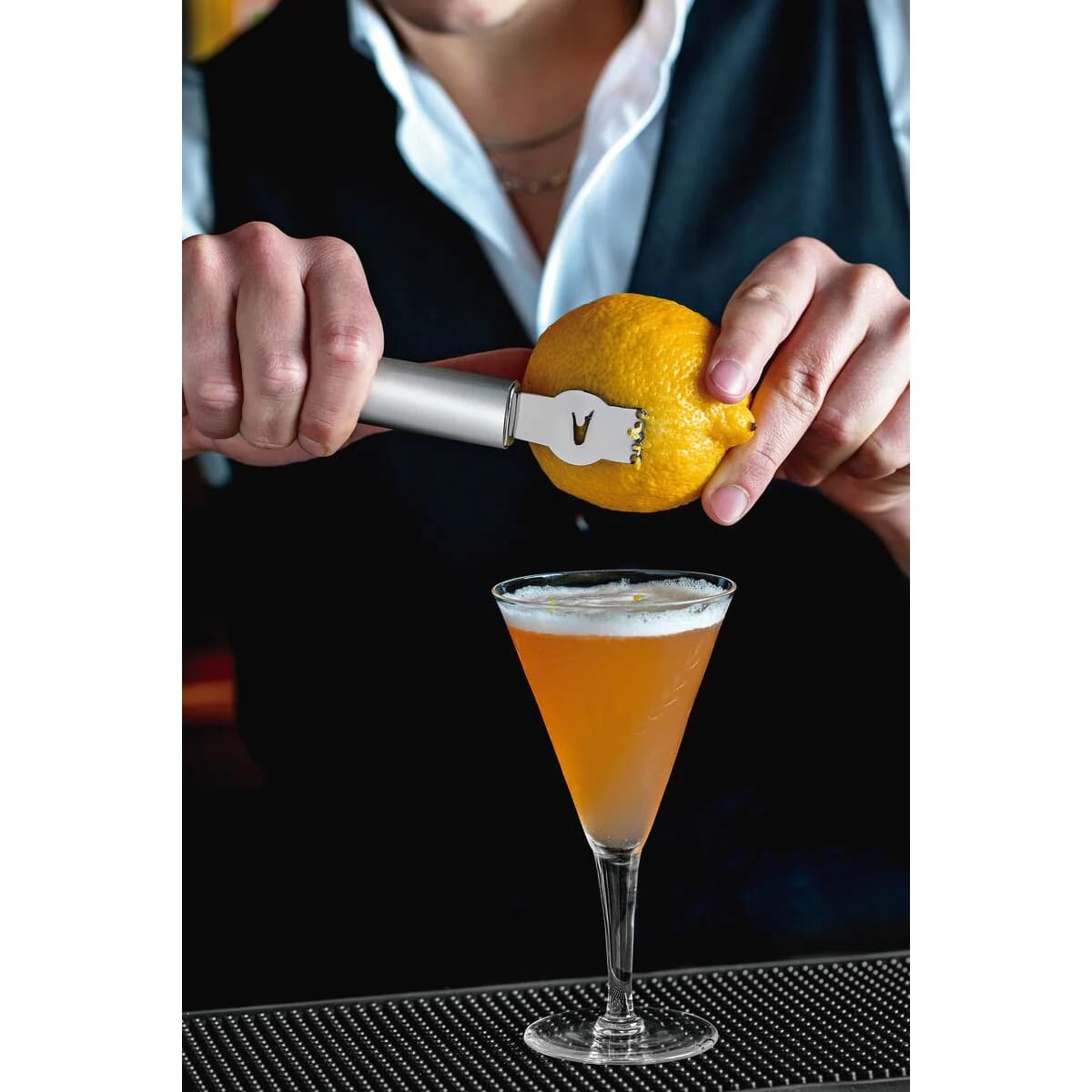 Alfombra De Cocteleria Barman Tramontina Pvc 15 Cm X 30 Cm — imagen 4 de 6