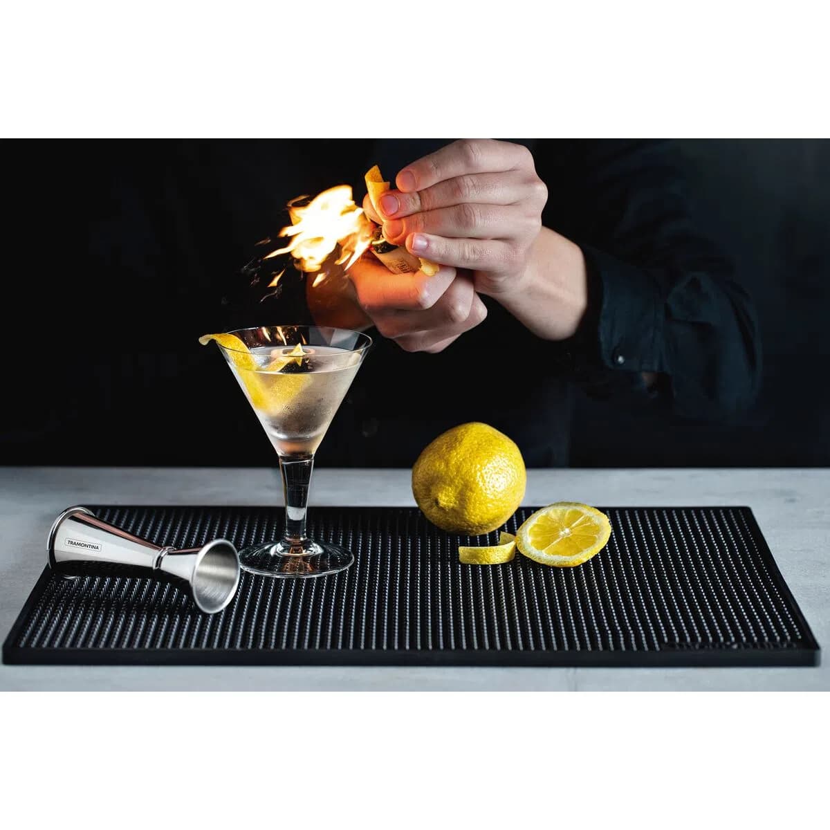 Alfombra De Cocteleria Barman Tramontina Pvc 45 Cm X 30 Cm — imagen 3 de 5
