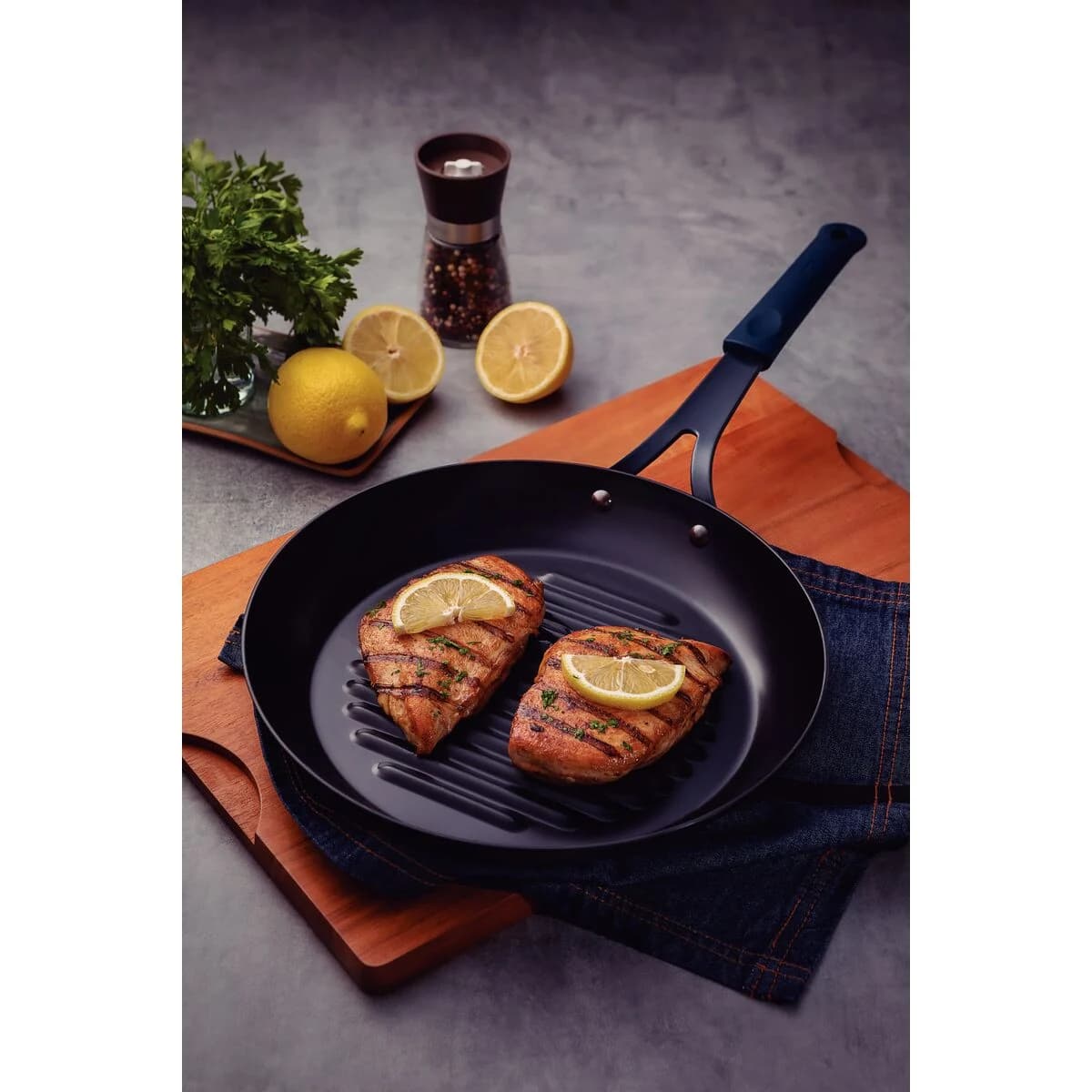 Sarten De Hierro Tramontina Profesional 30 Cm 2,4 Lts Negro — imagen 5 de 5