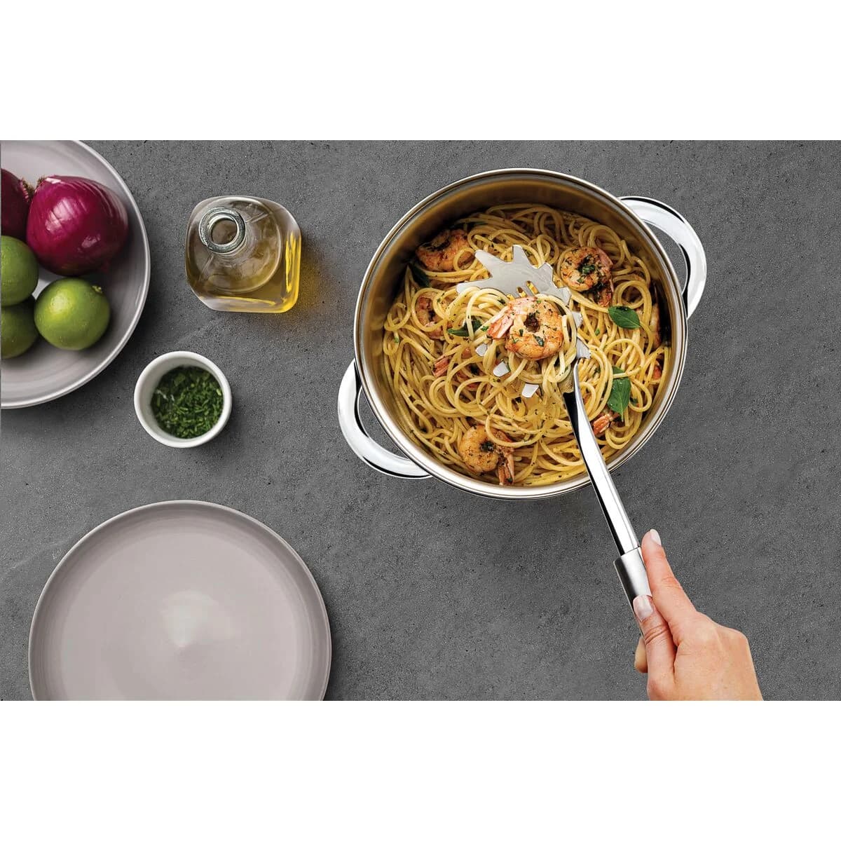Servidor de pastas Tramontina Marffim de acero inoxidable 34.5 cm — imagen 4 de 5
