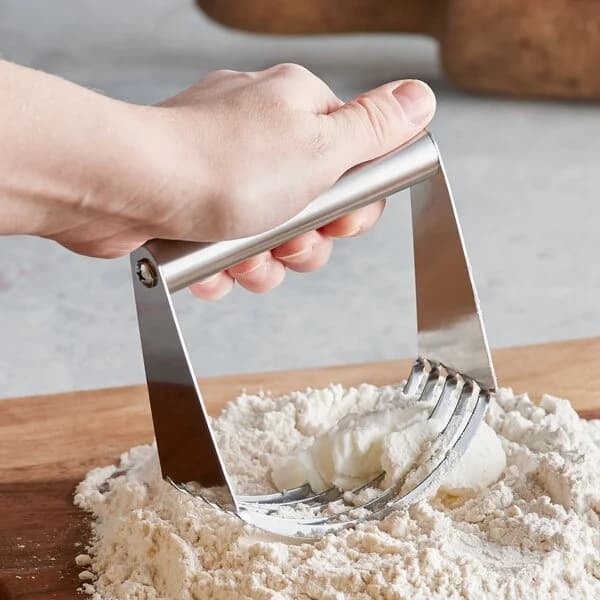 Cortador Mezclador De Masa Repostería 11 Cm Grupo Dos — imagen 3 de 3