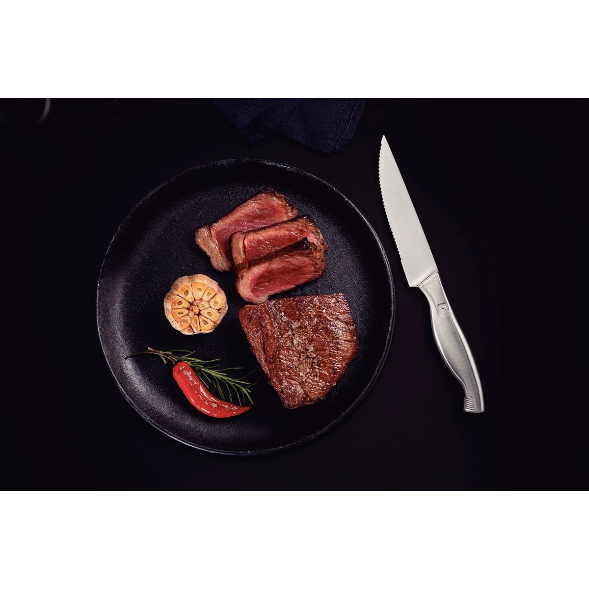 Cuchillo para asado y frutas Tramontina Sublime de acero inoxidable 5 pulgadas — imagen 4 de 5