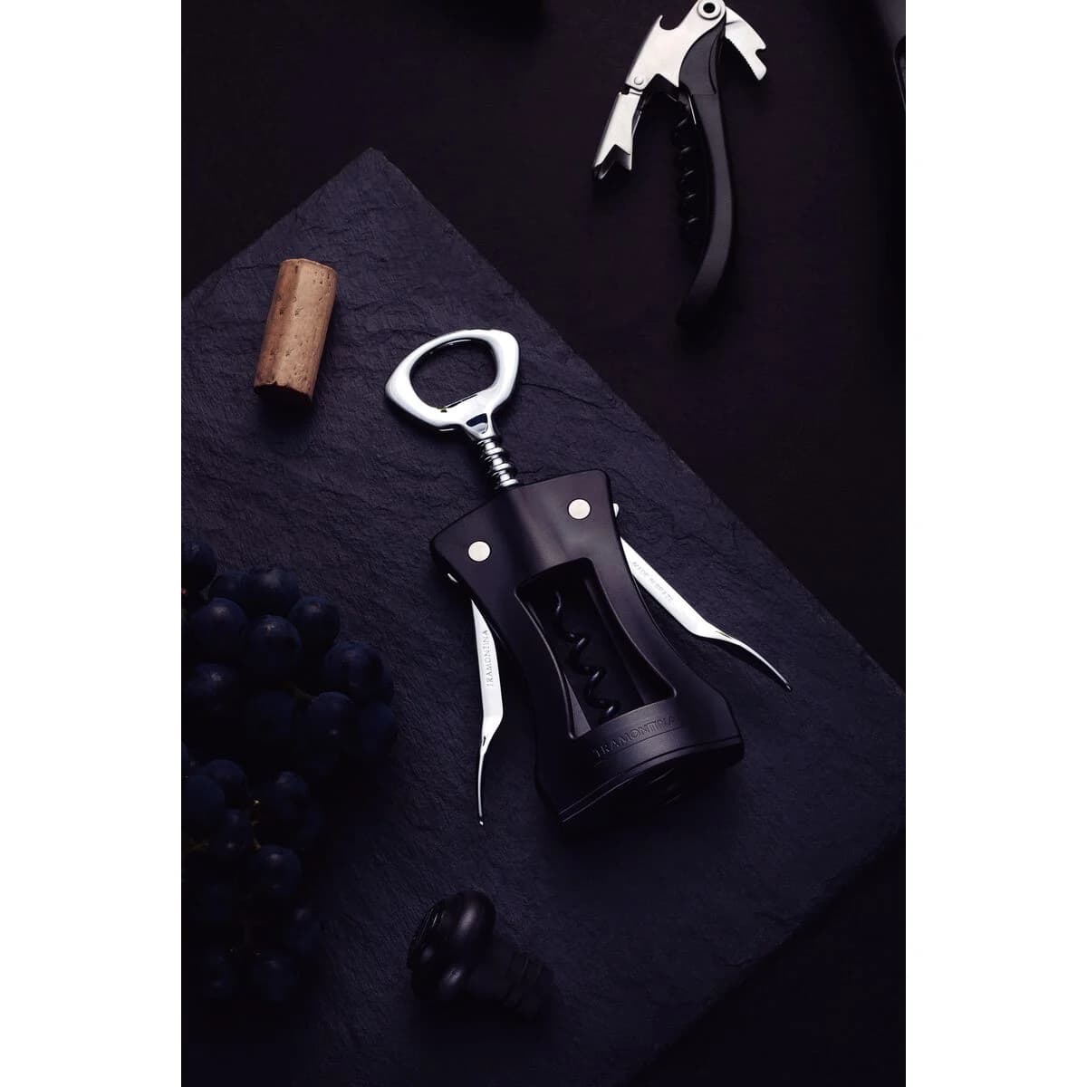 Sacacorchos con abridor Tramontina Harmoniza negro — imagen 6 de 6