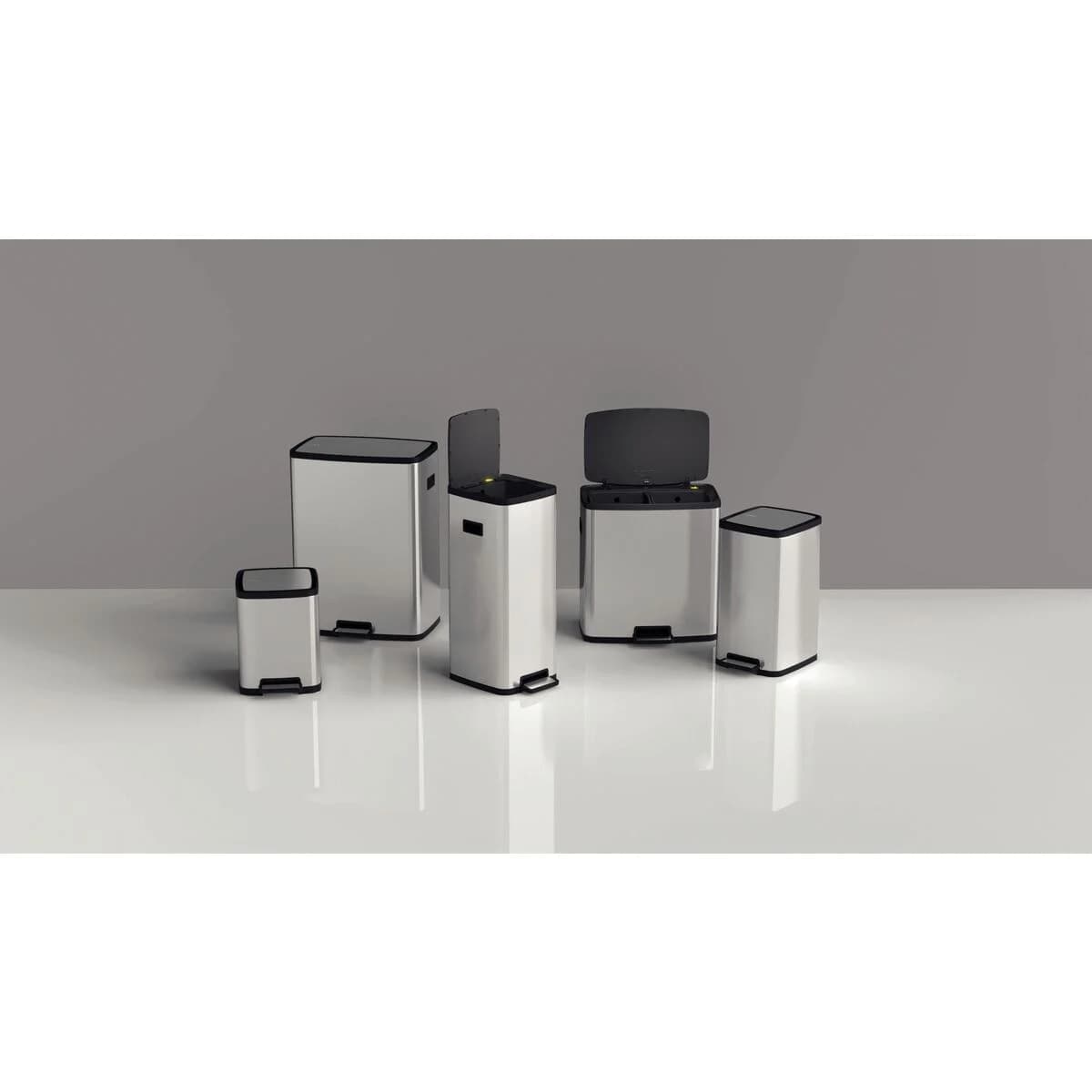 Basurero en Acero Inox con Pedal Tramontina Octos 15 Litros — imagen 5 de 5