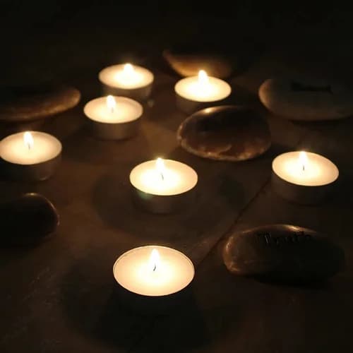 Pack 50 Velas Tea Light Esoterismo Decoración Limpieza Luz — imagen 4 de 7