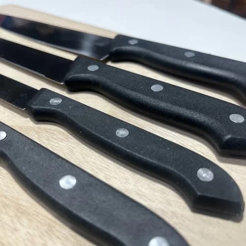 Set De Cuchillos 6 Piezas Con Tabla De Madera Negro — imagen 2 de 4