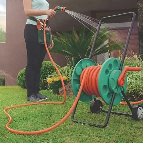 Manguera de jardín reforzada Tramontina Multi 20 m de 1/2 pulgada con acoples y boquilla — imagen 6 de 8