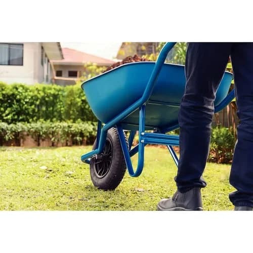 Carretilla con bandeja de plástico Tramontina azul 50 L con rueda neumática — imagen 2 de 2